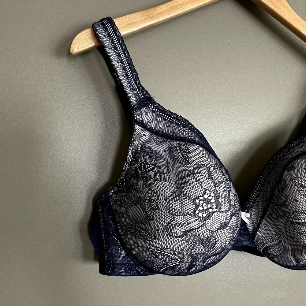 NWOT Cacique Modern Lace Lightly Lined Full Coverage‎ Bra in New Navy Blue 38C